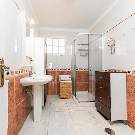 'bloom' Peaceful Beachside Bungalow Apartamento