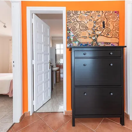'bloom' Peaceful Beachside Bungalow Apartment *